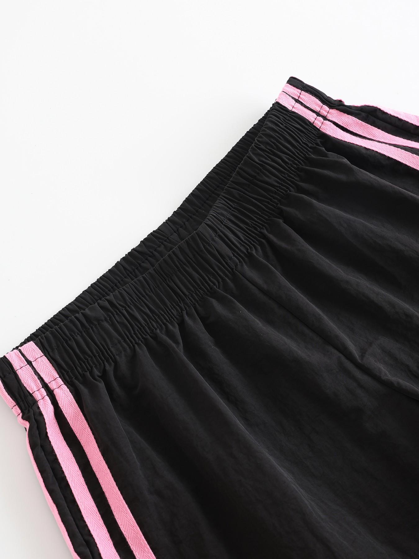 Women's Summer Striped Shorts, Casual Loose-Fit, 4-Stripe Design, Perfect for Office & Parties, Versatile Fit, Ideal for Warm Weather