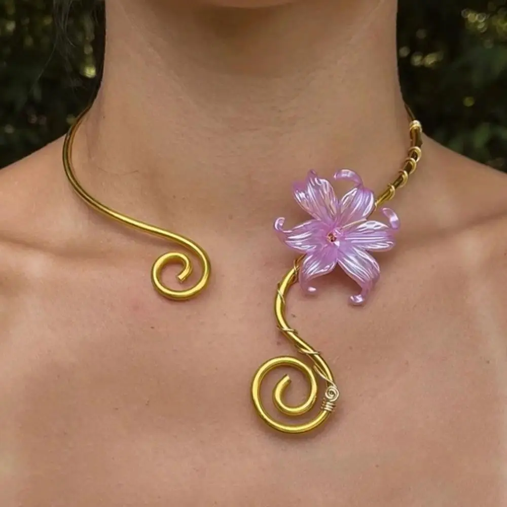 Women's Adjustable Iris Flower Pattern Collar Necklace - Fashion Colorful, Spiral Adjustment, Variable Size, 1-Piece Metal Chain Jewelry Necklaces
