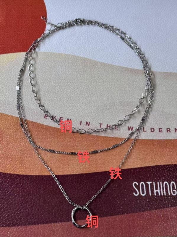 Circular square pendant three-layered layered necklace - trendy twisted chain collar chain for ladies