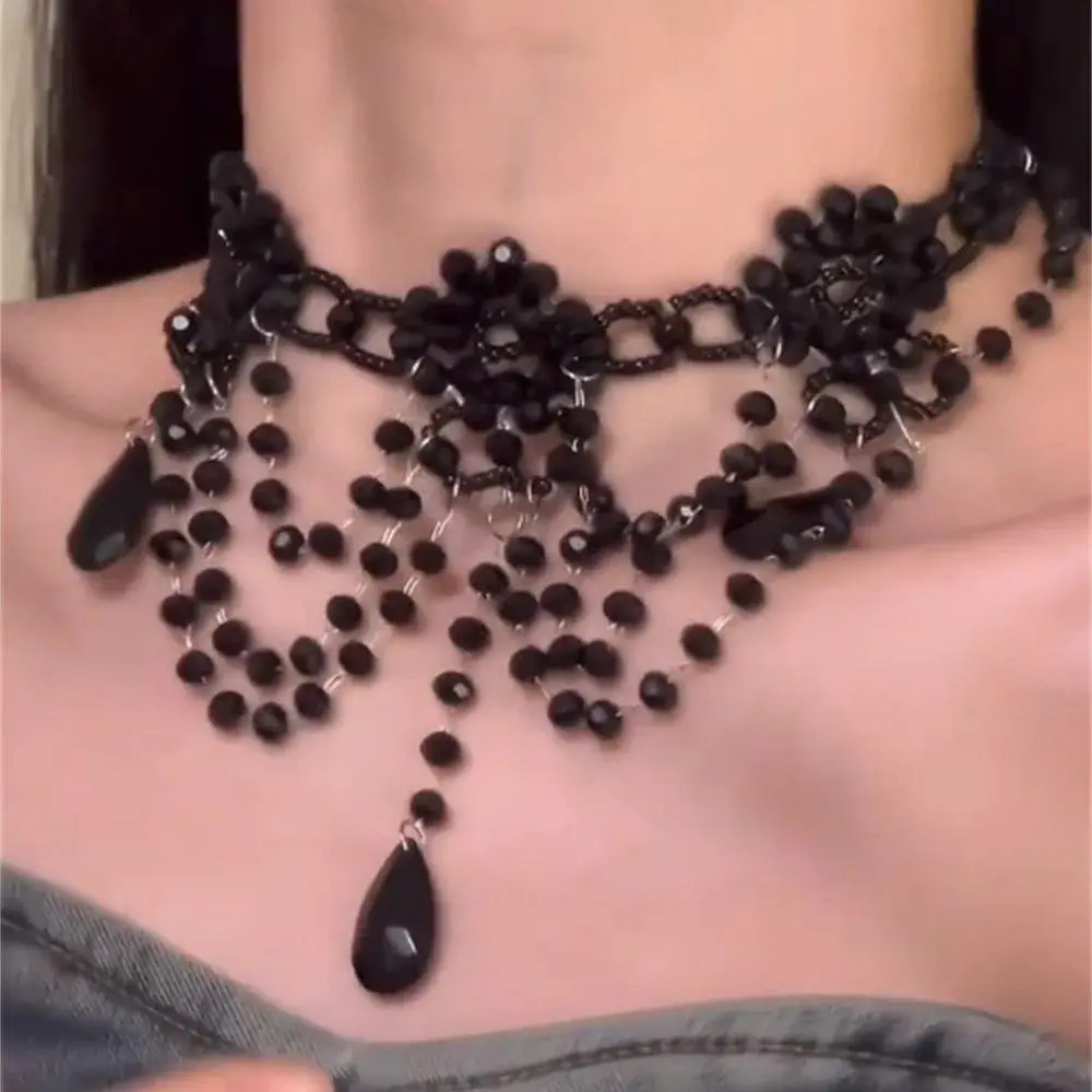 Black Multi-layer Rice Beads Flower Water Drops Pendant Necklaces for Women Sweet Cool Exquisite Personality Collarbone Chains