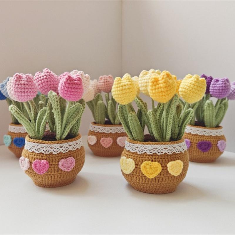 Hand-crocheted tulip bonsai, DIY yarn artificial bouquet, creative crocheted gifts, Mother's Day gifts and toys.
