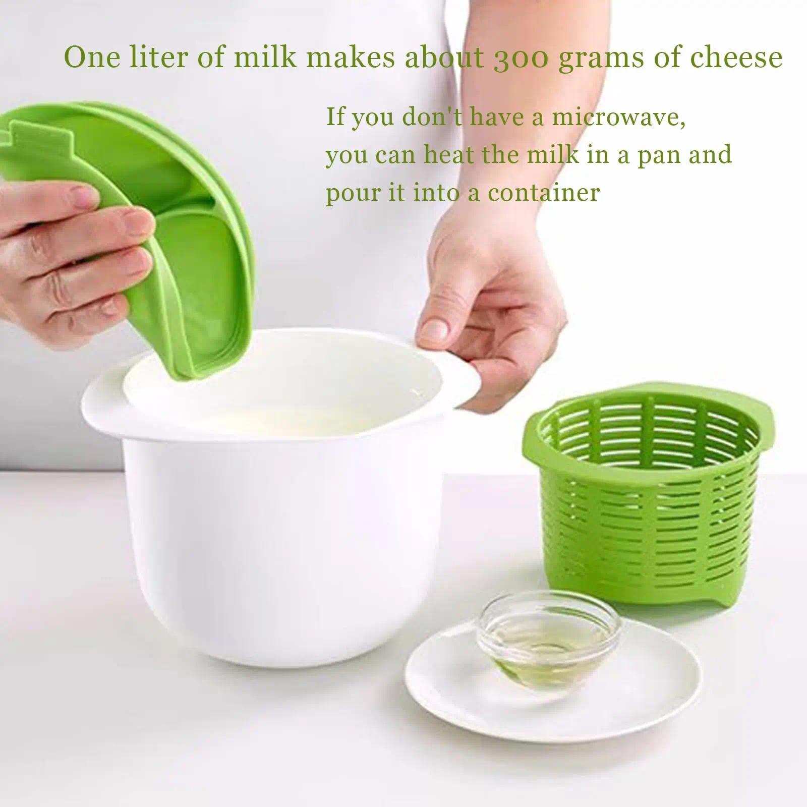 Cheese-Making Kit Featuring a Mold Set, a Tofu Press with a Filter Drain, And User-Friendly Supplies for Crafting Cheese at Home, Including a Green Cheese Mold Stamper