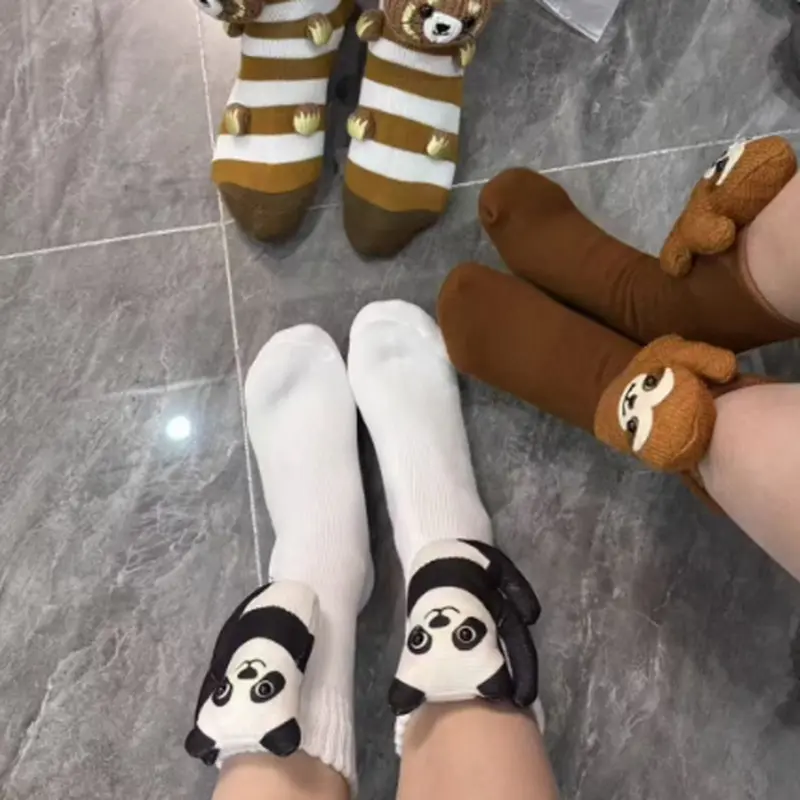 Four pairs of animal socks New Arrival Animal Socks Christmas Knit Floor Socks Warm Cozy Cute Autumn Winter Socks For Women Men Soft Plush Indoor Home Socks Funny Animal Pattern Thermal Socks For Holiday Gift