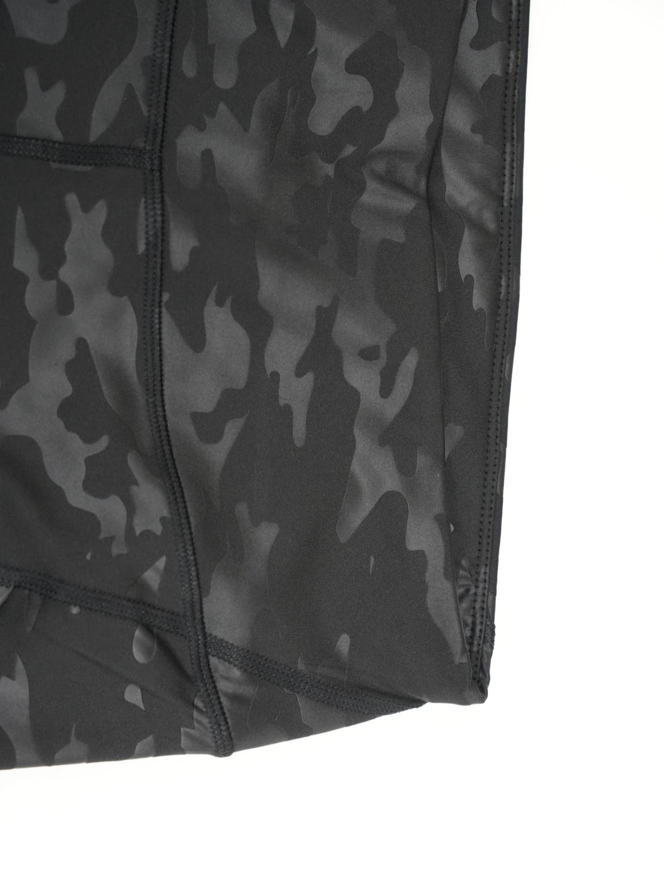 Women's Camo Print Gym Shorts, Breathable Comfortable Skinny Shorts, Ladies Sportswear for Indoor Outdoor Wear, Athleisure Shorts