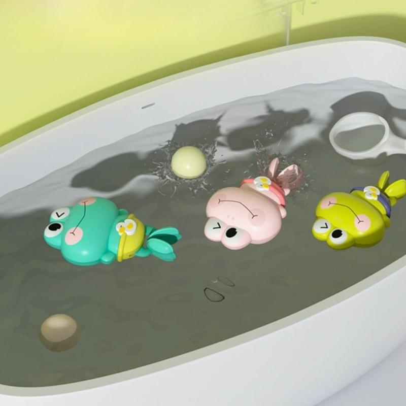 Summer Pool Animal Frog Sprinkler Toy, Kids Bath Toy with Spray Nozzle, Suitable for Shower and Pool Play, Random Color, Perfect Gift