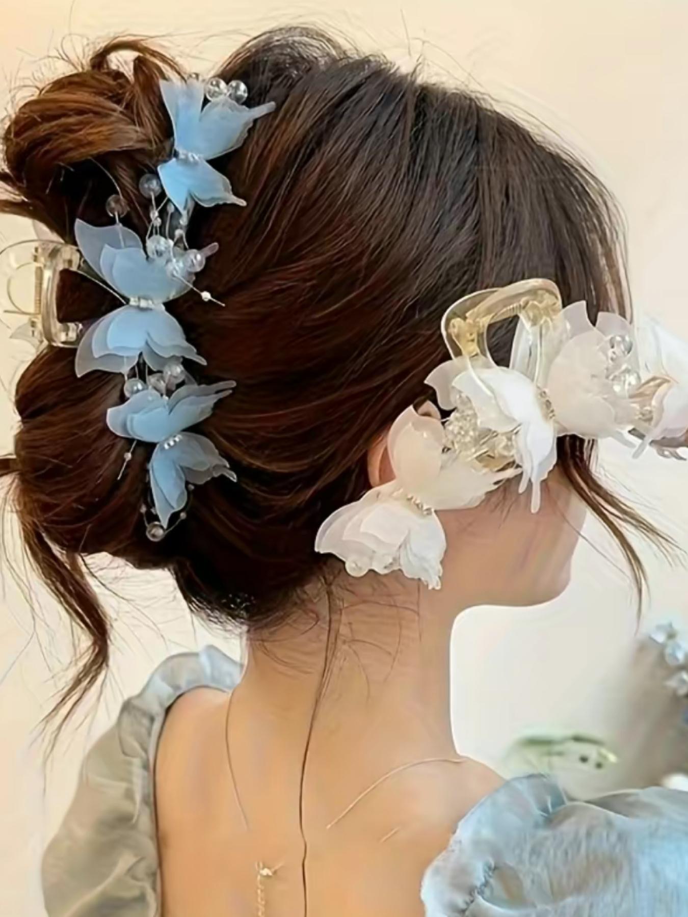 A fashionable and elegant butterfly pattern hair claw headband, suitable for daily wear, vacation and dating occasions, and also a surprising and exquisite small gift.