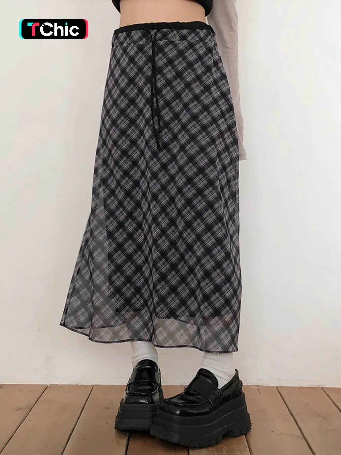 Women's Plaid Print  Skirt, Checkered Skirt, Street Fashion Casual A Line Skirt for Daily Wear, Ladies Bottoms for All Seasons, Casual Streetwear Skirt, Loose Fit Skirt, Tie Front Skirt