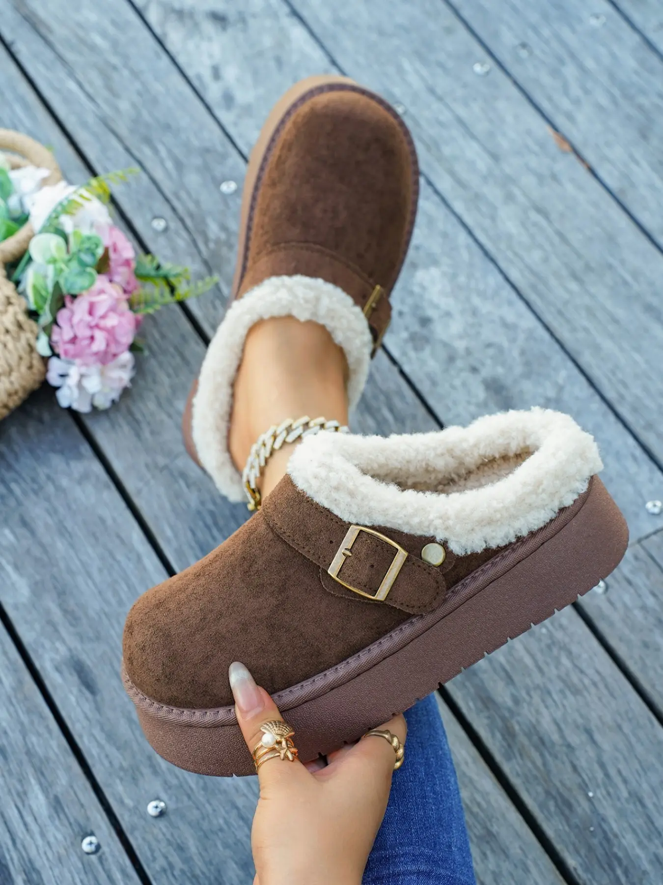 Women’s Fleece Lined Platform Mule Clogs, Suede Upper Slip-On Backless Winter Slippers, Thick Bottom Slippers, Warm Plush Collar, 4 Colors Available
