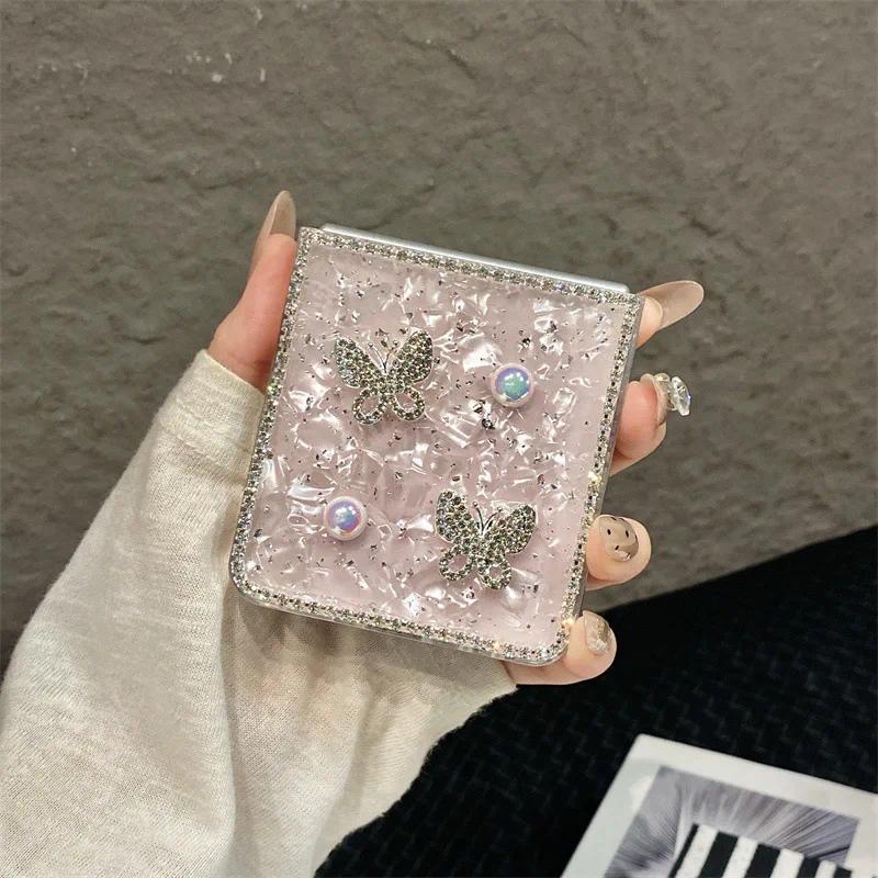 Luxury 3D Butterfly Diamond Shell Pattern Phone Case For Samsung Galaxy Z Flip 3 4 5 6 7 FE With Wrist Chain Shockproof Cover