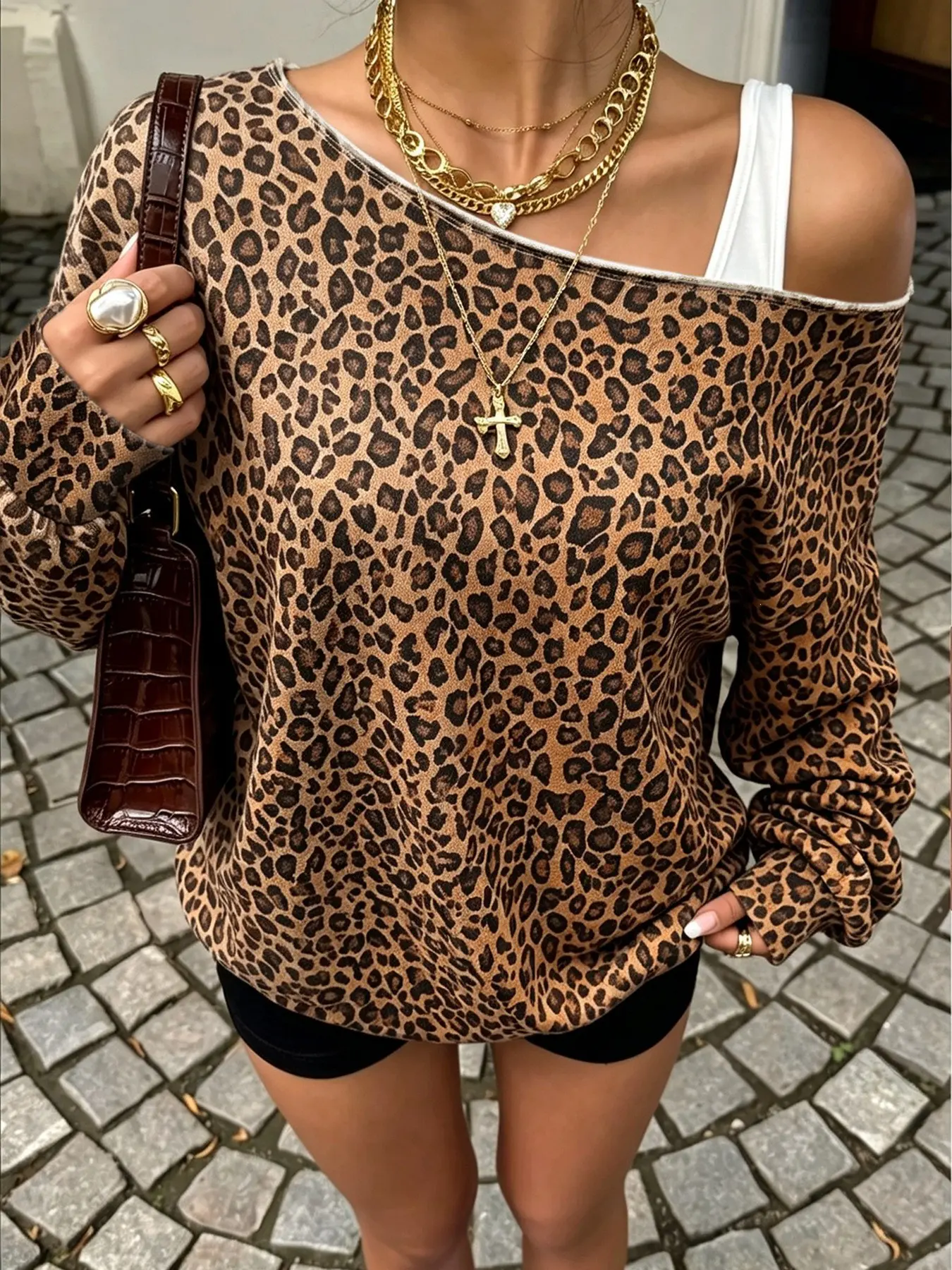 American Style Lazy Shoulder Leopard Print Casual Sweatshirt for Women, Loose Fit Long Sleeve Reversible Top, Trendy Animal Pattern Design