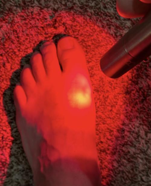 Advanced Facial Beauty Device Red Light Therapy Treatment Light – Advanced Triple-Wavelength Technology for Pain Relief, Muscle Recovery, and Skin Rejuvenation – Complete USB Rechargeable Starter Kit