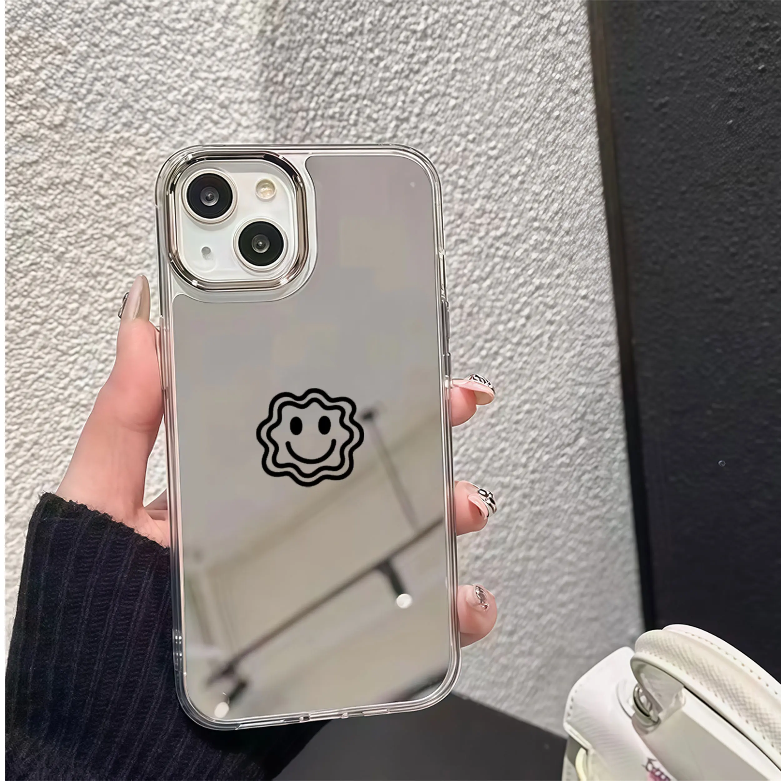Phone Case - A Minimalist Smiley‑Face Mirror Phone Case That Doubles as a Handy Outdoor Makeup Mirror, For iPhone 17/16/15/14/13/12/11 Series #BackToSchool #YGJMEHYBQ1