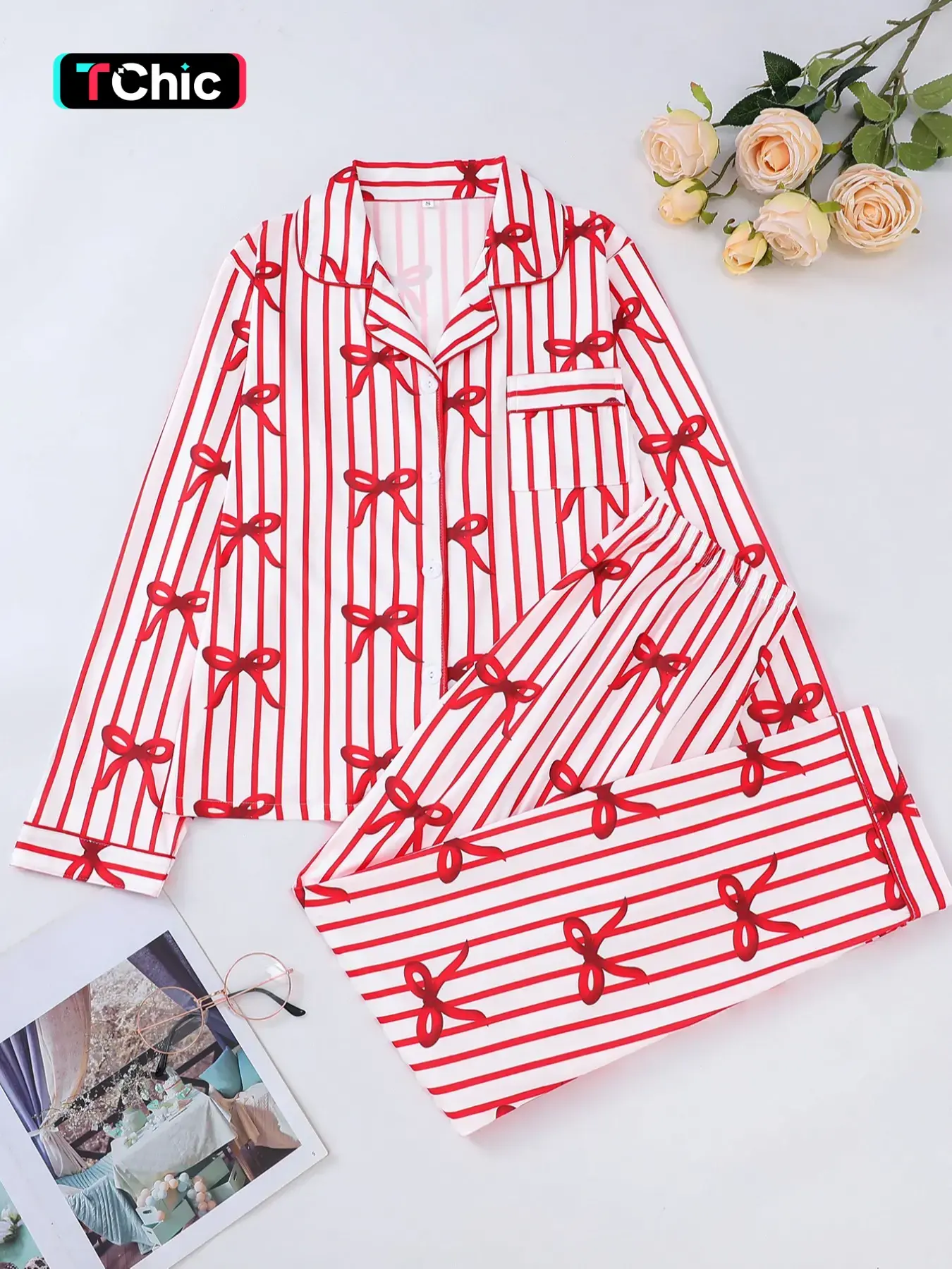 2-Piece Christmas Valentine Heart Butterfly Print Long Sleeve Women's Pajama Set, Button Front Top and Loose Comfortable Pants, Elegant Sleepwear