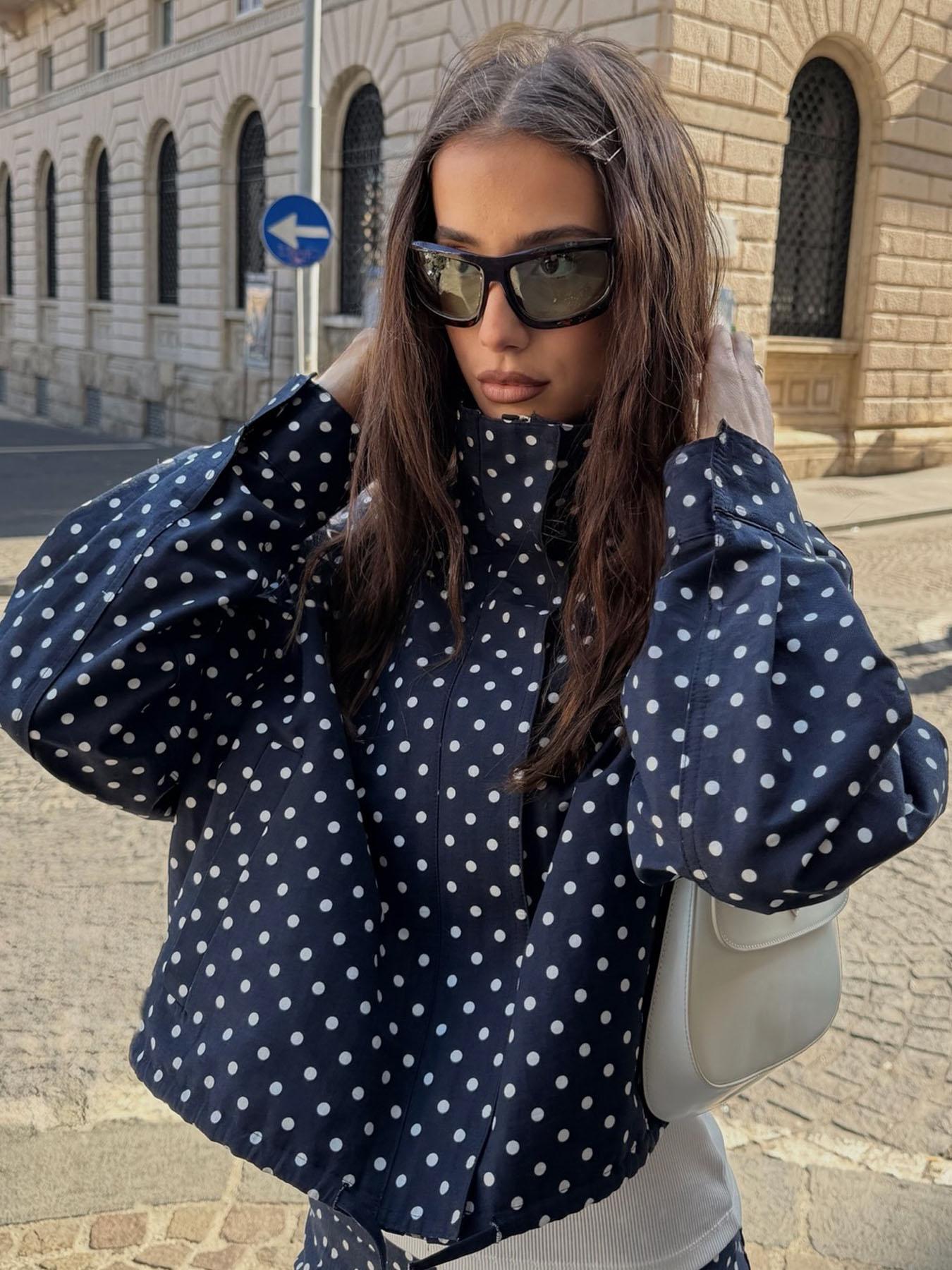 Polka Dot High Neck Women's Spring Jacket Windbreaker Cropped Coat Outdoor Bomber Jackets For Woman Outerwear Streetwear Demi-Season New In Jackets Fashionable Zipper Blue Woman Jackets Polka Dot Casual Jacket Casual Chic Outerwear Womenswear Polka Dot High Neck Women's Spring Jacket Windbreaker Cropped Coat Outdoor Bomber Jackets For Woman Outerwear Streetwear Demi-Season New In Jackets Fashionable Zipper Blue Woman Jackets Polka Dot Casual Jacket Casual Chic Outerwear Womenswear
