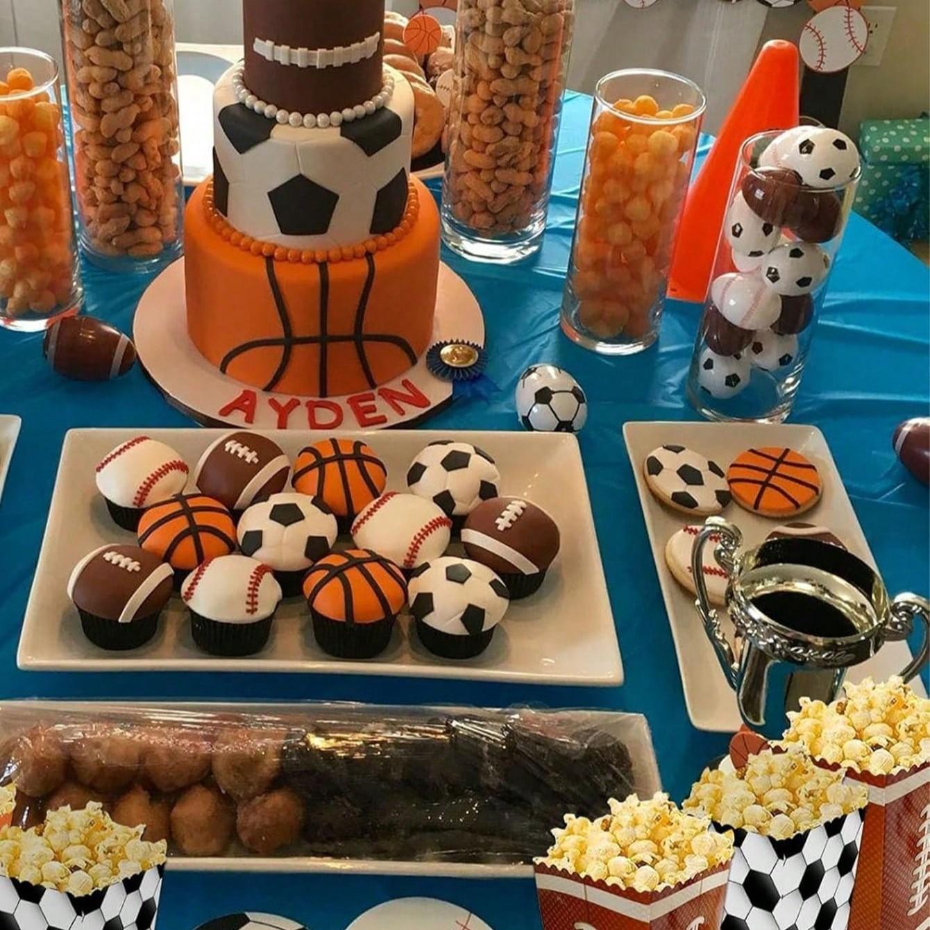 10 Football Popcorn Box Striped Paper Bags, Party Bags, Candy Boxes, Suitable for Themed Celebrations, Party Decorations | Elegant Party Box | Popcorn Box