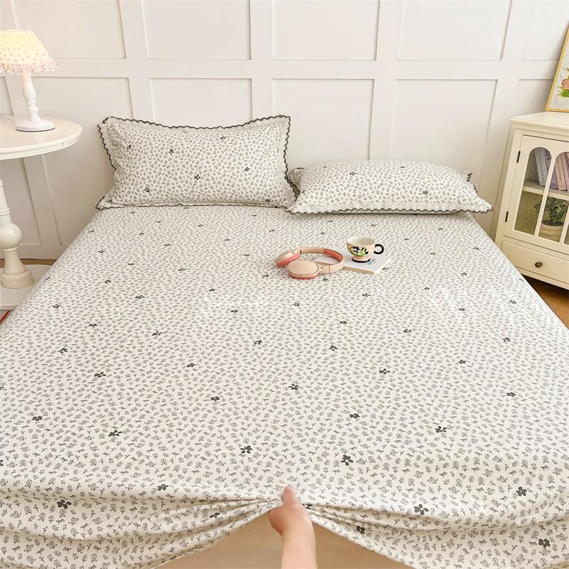 High-Quality Floral Sheet, Soft and Breathable, Lightweight, Suitable for All Seasons, Ideal for Bedroom and Guest Room