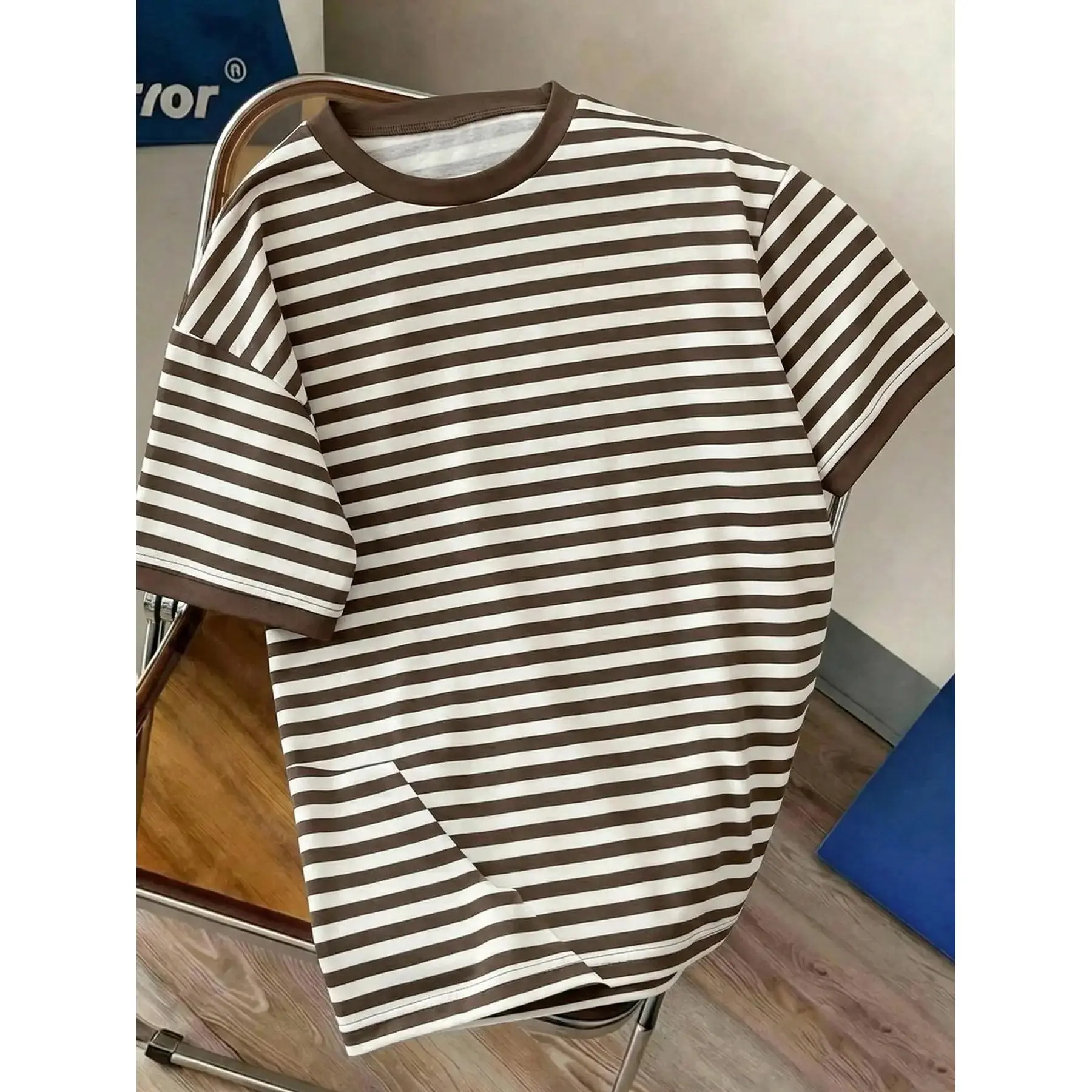 Y2K Brown White Striped Crew Neck T Shirt Men, Oversized Loose Baggy Short Sleeve Tee, Vintage Collar Contrast Striped Top, Casual Streetwear Outfit for Daily, Commute, Summer #springsaledeals2026 #summeroutfits #tiktokshopmademebuyit #stripedtshirt