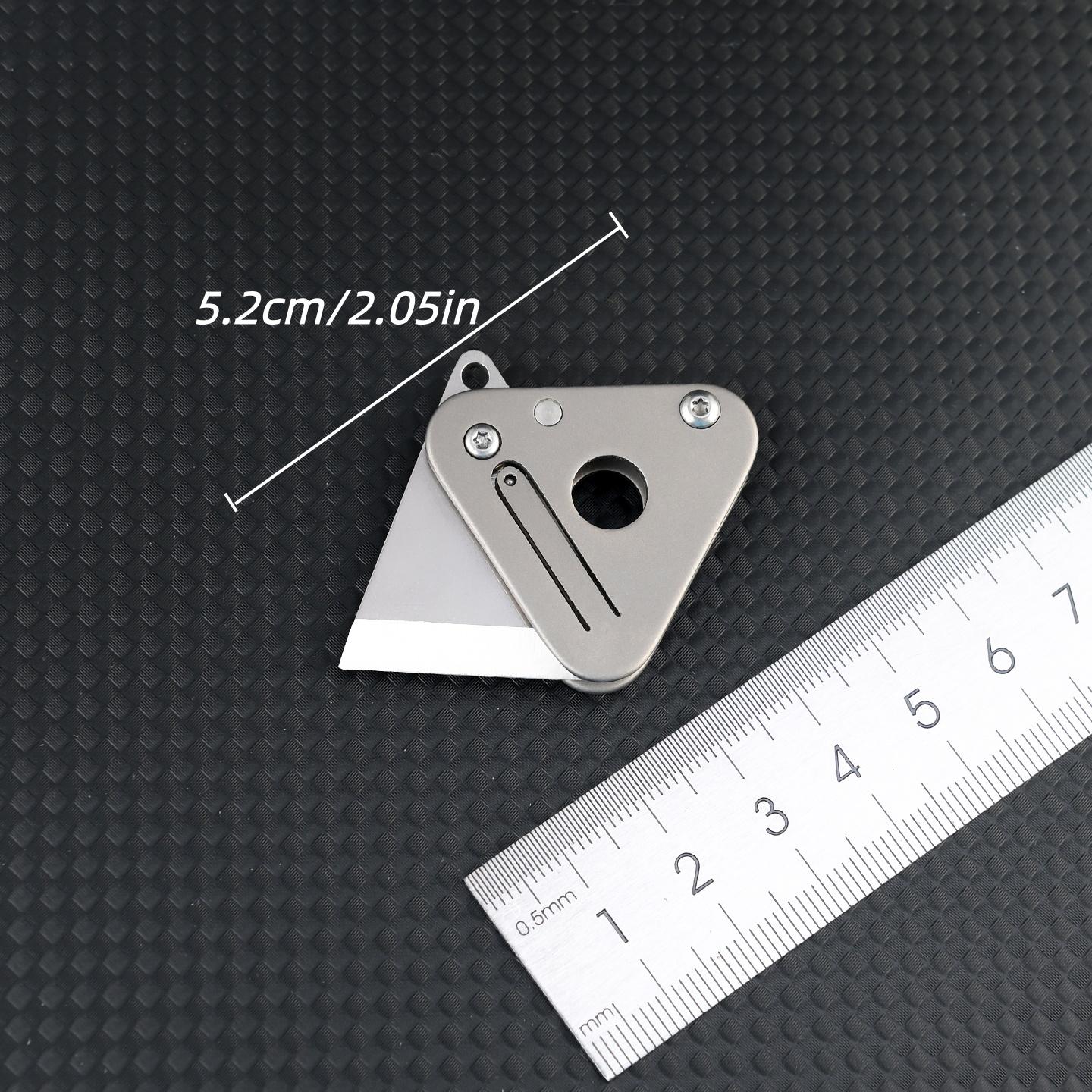 Mini Titanium Alloy Triangular Keychain Folding Pocket Knife, Sharp Portable Box Opener, Portable Hand Tool, Compact Edc Tool, Survival Tools, Ideal Gift for Outdoor Camping Fishing
