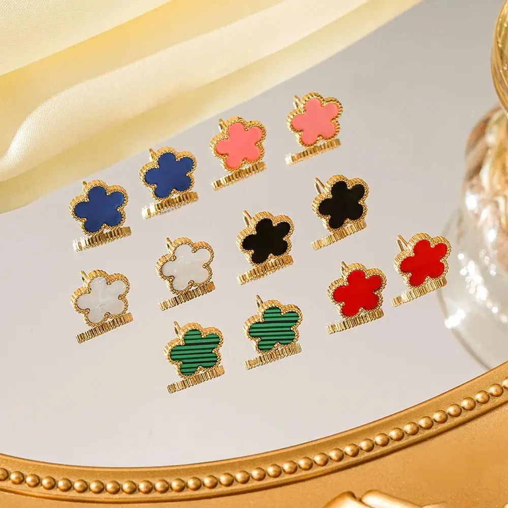 Simple Fashion Elegant Stainless steel 18K gold-plated Fiver-leaf Clover Earrings light luxury niche senior sense of five flower