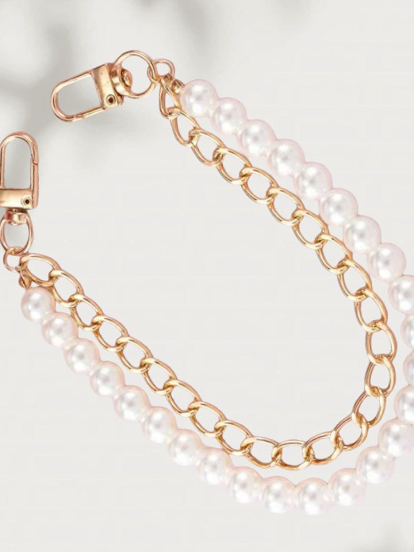 Gentle, delicate, elegant, textured pearl chain with double layered structure design and chain decoration, possessing a sense of hierarchy, widely used, convenient to carry, can be used as bag decoration, Elegant chain handbag