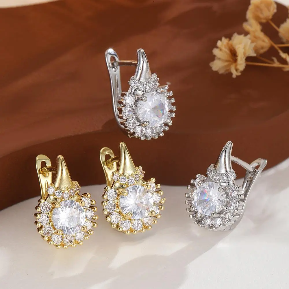 Women's Vintage Sunburst Leverback Synthetic Earrings - Iced Out Halo Drop, Hypoallergenic Gold Silver, Non Tarnish Tarnish Proof Dramatic Ear Accents, Bridal Wedding Prom Accessory, 2Pcs, Non Tarnish Jewelry