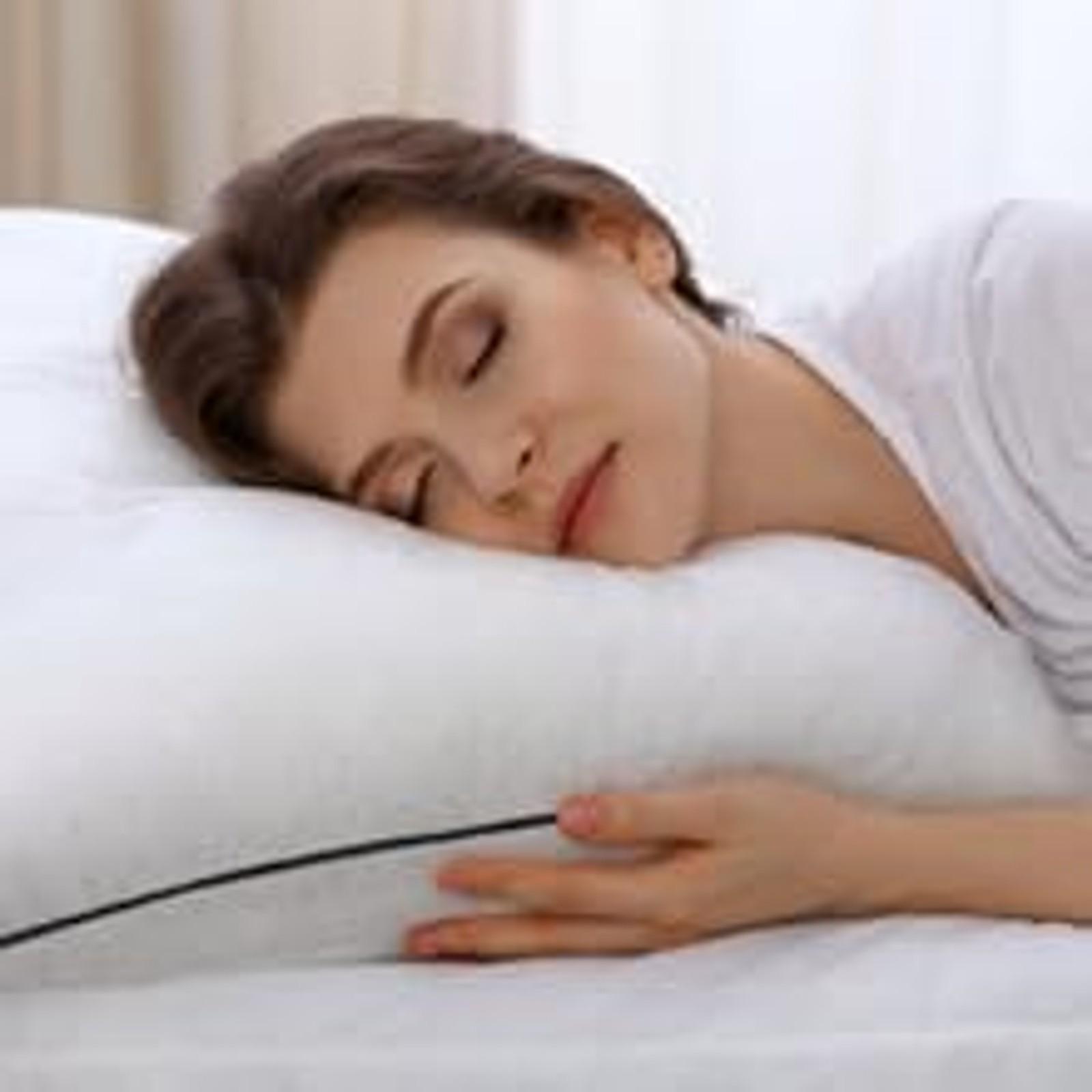 Standard Size Bed Pillows for Sleeping 4 Pack,Luxury Hotel Pillows,Comfortable and Supportive,Machine Washable,Suitable for Stomach,Back and Side Sleepers.