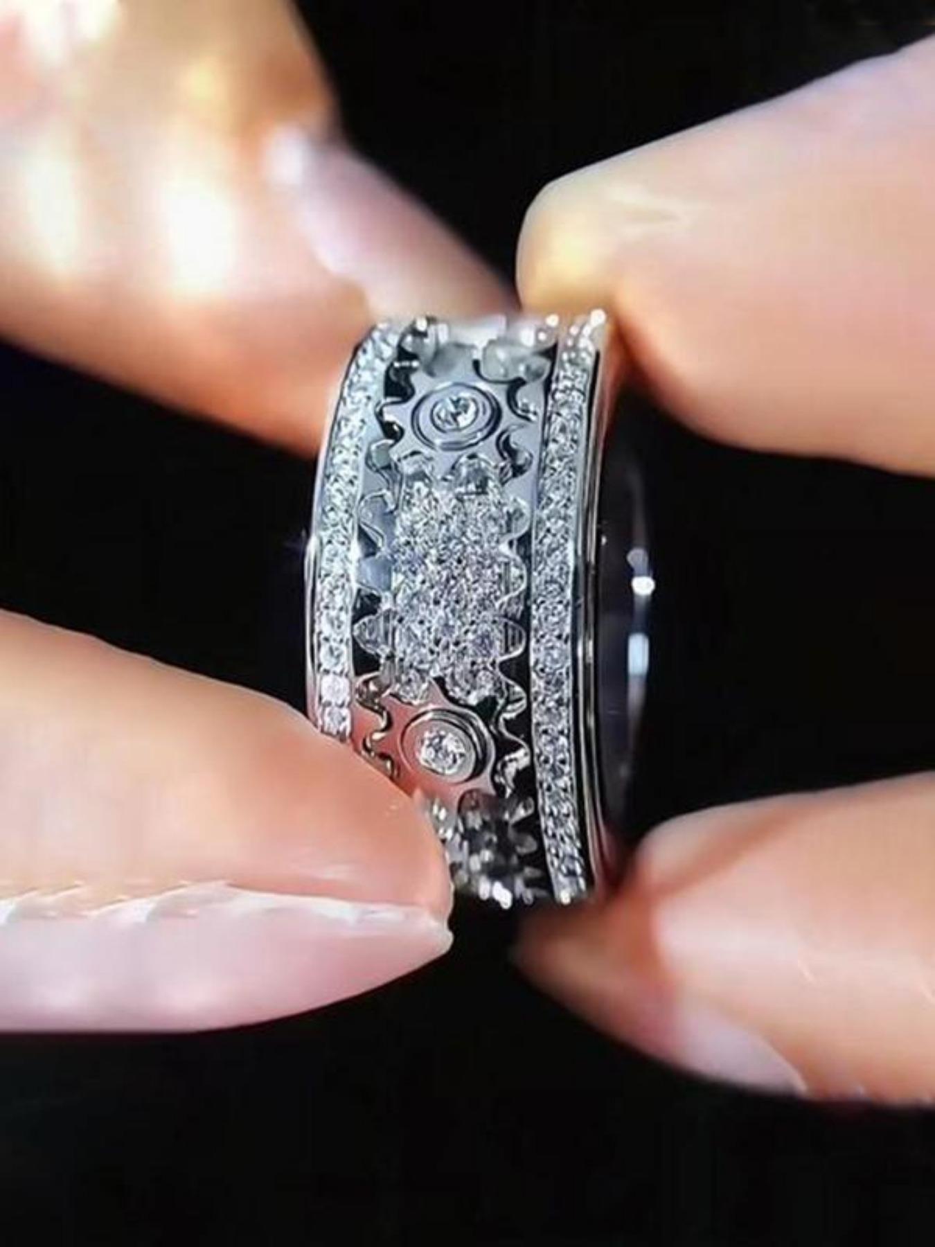 Creative Gear Design Rhinestone Ring, Elegant Fashion Jewelry for Men and Women, Perfect Gift for Birthdays, Anniversaries, Graduations