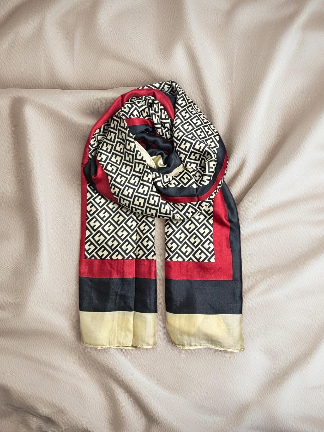 Women's Silk Texture Scarf, Lightweight Multi-Purpose Sun Protection Shawl, Perfect for Beach and Travel, Fashionable Versatile Accessory