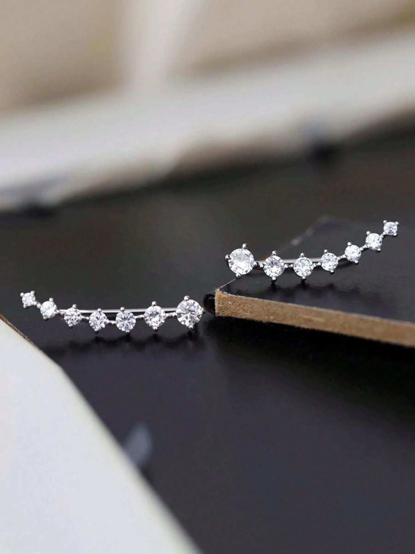 Rhinestones Embellished Ear Climber Earrings, Unique Elegant Jewelry Design, Stylish Accessory for Women, Perfect for Any Occasion, Fashion Jewelry Party, Trendy Jewelry, Fashionable Jewelry Accessories
