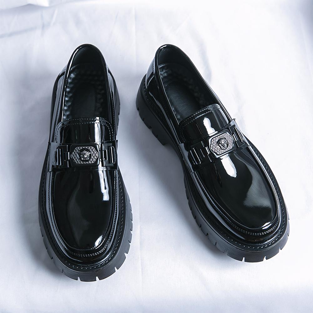 Ubetif Men's Summer Fashionable Casual Tassel Decor Pu Leather Slip-on Shoes, Loafers, Simple Design Elegant Plain Round Toe Loafers, Business Style Temperament Flats for Daily Wear, Tassel Shoes, Gorgeous appearance ,  Spring Gift for Him Black Footwear