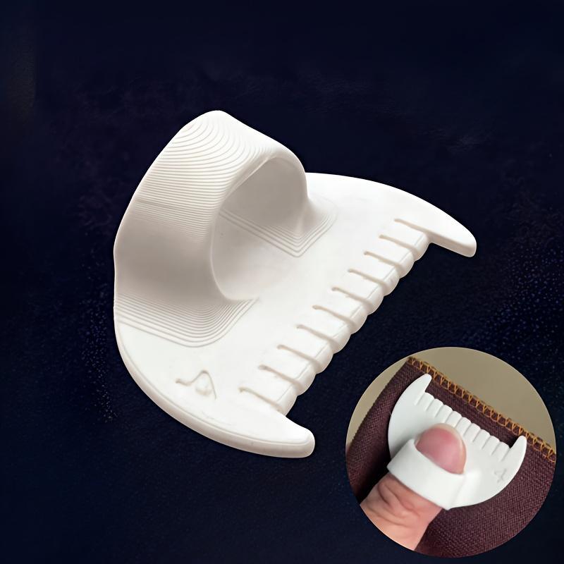1/2 Simple Stitching Tools for Beginners and Seniors, Durable Plastic Edge Lock and Knitting Tool, Ergonomic Design for DIY Sewing Projects, Knitting Supplies, Yarn Winder