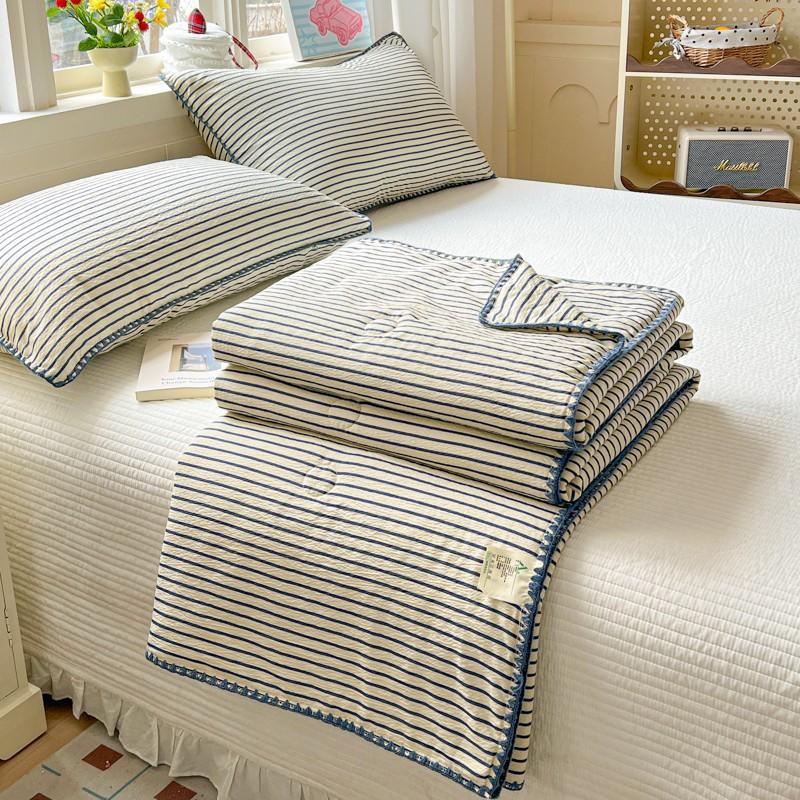 1pcs Summer Quilt, All Season Bedding, Soft Striped Cooling Blanket, Multiple Colors and Sizes, 150x200/200x230, Bedroom Office Living Room, Machine Washable Quilt