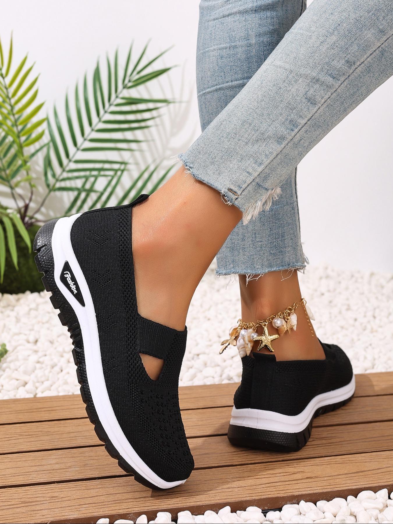 Women's British Style Slip-On Casual Shoes, Walking Shoes, Comfortable Low Top Flat Shoes, Round Toe Medium Width, All Season Wear, Fashionable and Practical