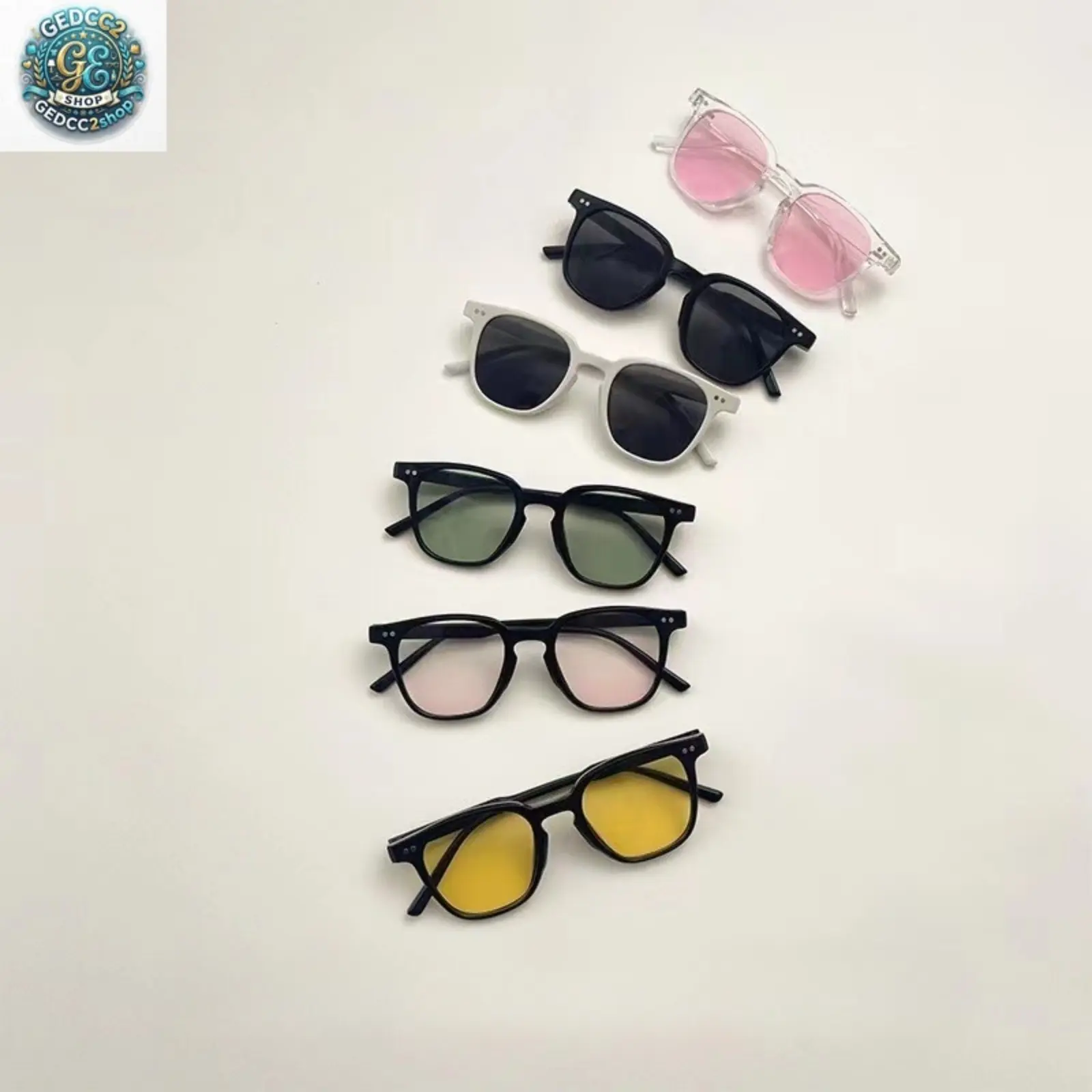 Kids Sunglasses for Girls & Boys, Cute Fashion UV Protection Sunglasses, Stylish Toddler Glasses for Outdoor Activities, Beach & Travel