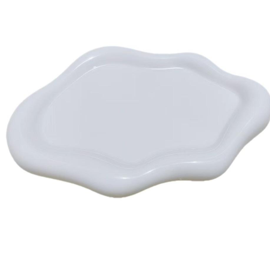 Cloud-Shaped Jewelry Tray, Single Layer Plastic Decorative Cute Storage Organizer for Perfume, Watches, Necklaces, Earrings, Artistic Desktop Decoration, Desktop Organization, Cloud Shape Design