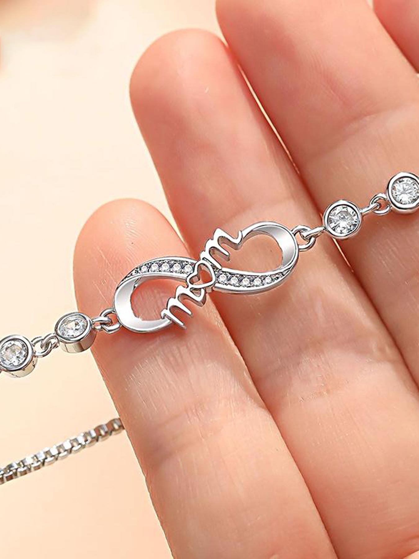 Mother's Day gift, a necklace set filled with endless tender love, adjustable infinity bracelet suitable for women. Give it to your daughter. As a Mother's Day gift for your mom, it can be a school season necklace gift or a Teacher's Day bracelet gift.