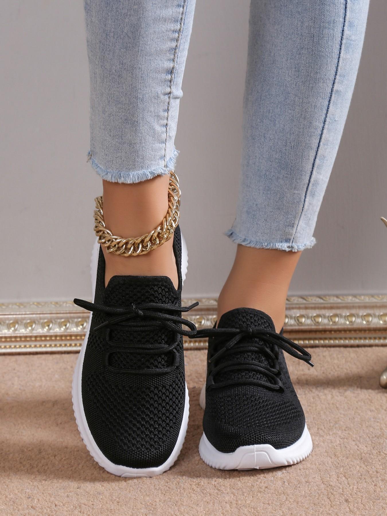 Women's Slip-On Sports Shoes, Breathable Textile Upper, Lightweight Rubber Sole, Casual All-Season Footwear, Durable Laces for Daily Use