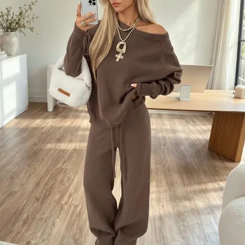 2-Piece Y2K Fashion Basic Women's Set Loose Fit Round Neck Knit Top and Pants, Long Sleeve Casual Wear for All Seasons