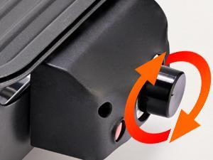 Pukomc Compact electric indoor grill with 5 heat settings, non-stick coating & removable drip tray. Dishwasher-safe for easy cleaning—ideal for quick, smokeless BBQ anytime.