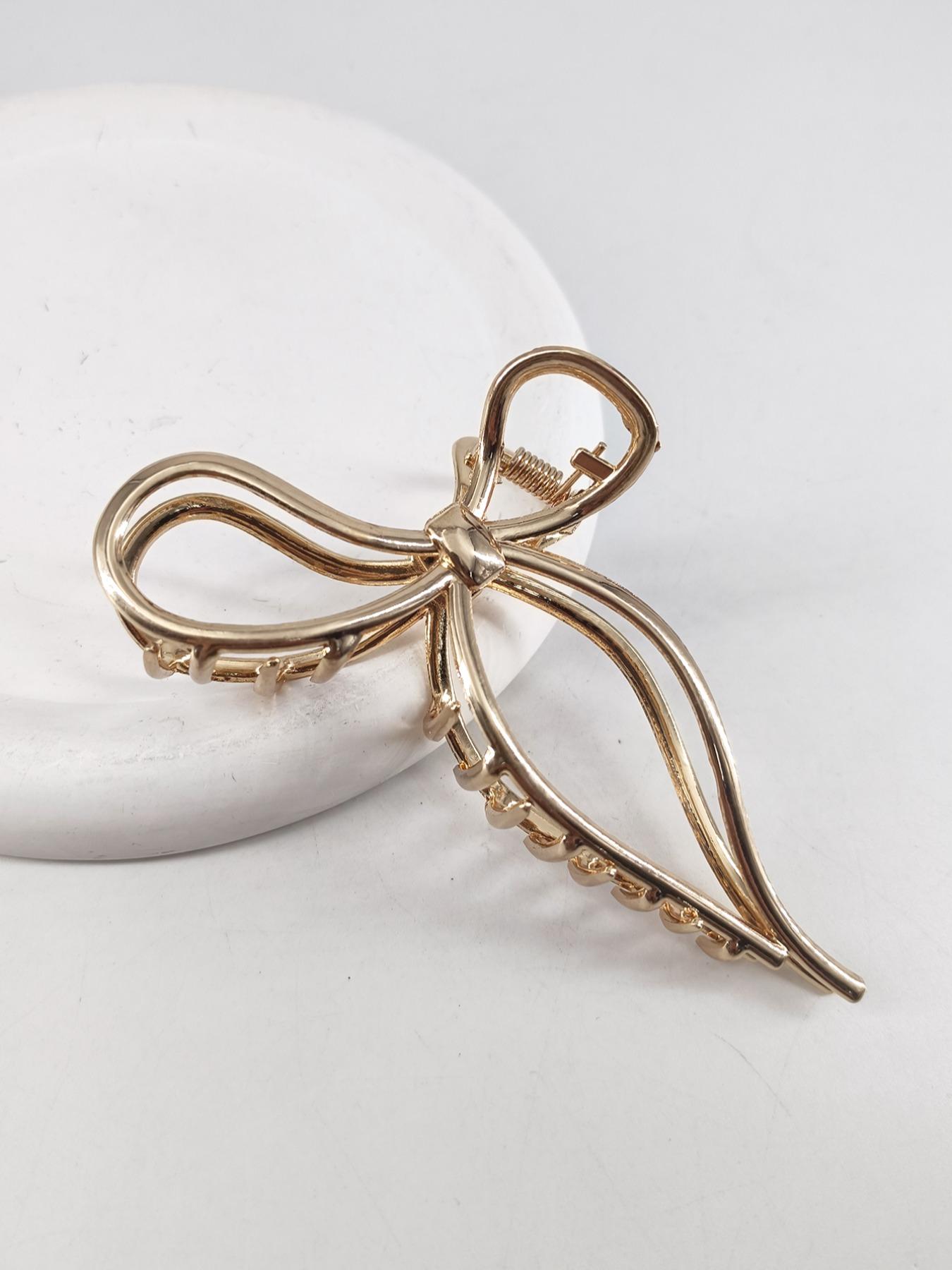 1PC 11.5cm Hollow Butterfly Metal Hair Clip, Lightweight Design, Gentle on Hair, Perfect for Commuting, School, Dates, All Seasons