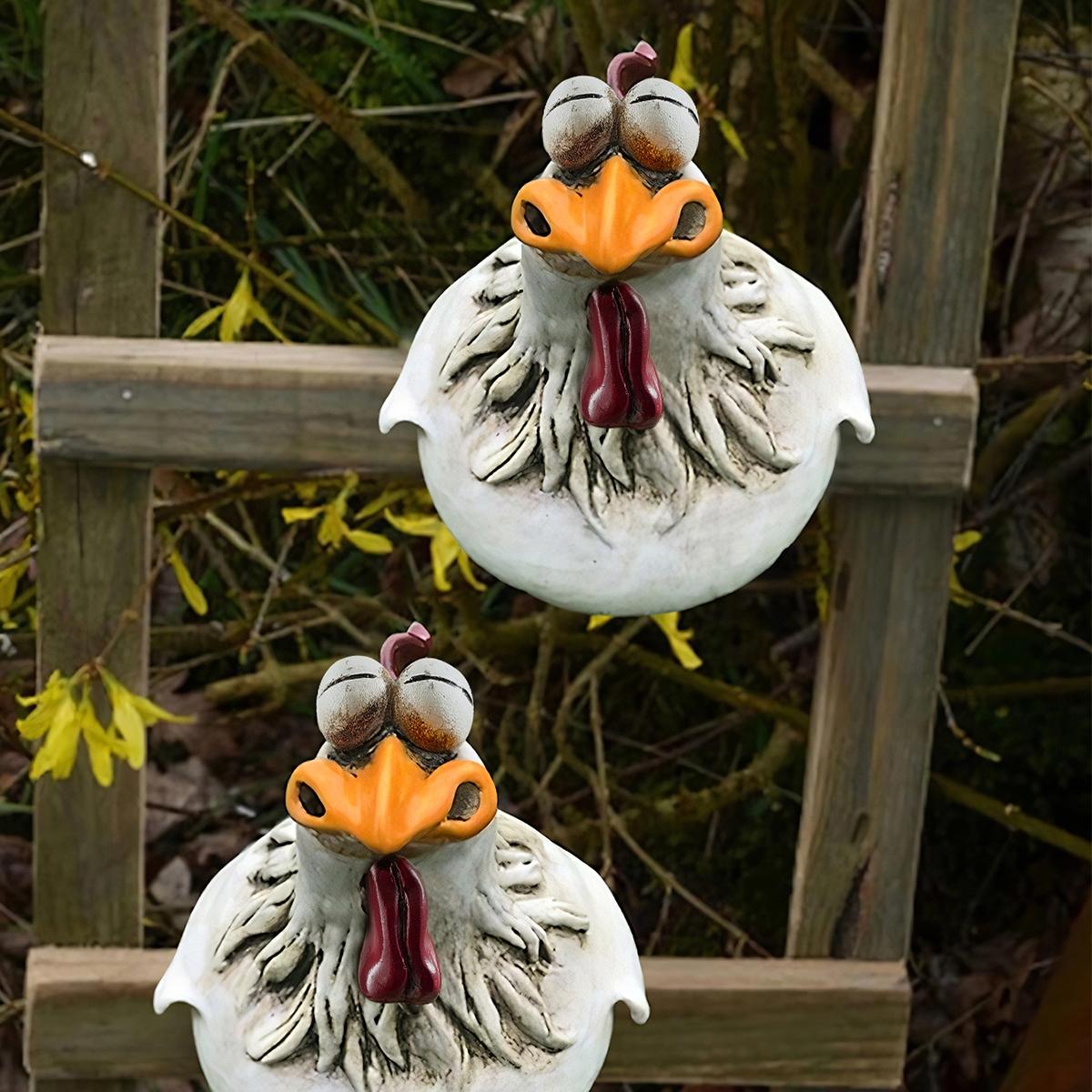 Chicken Fence Decoration, Waterproof Resin Garden Ornament, Fun Expression Yard Decor, Perfect for Farm Gate & Garden
