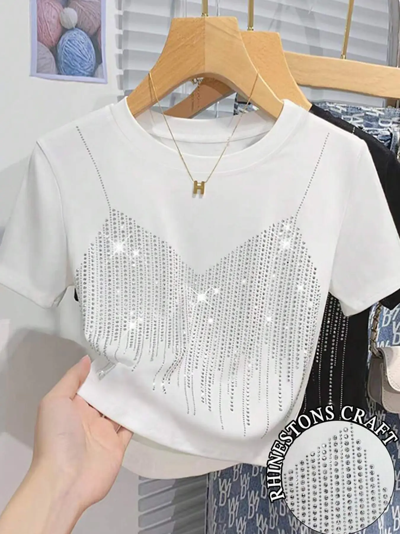 Women's White And Silver Starry Sky Sequined T-Shirt,Diamond Embossed High-Waist Slim Short Round-Neck Tee, Summer Y2k Night Out Fashionable Top