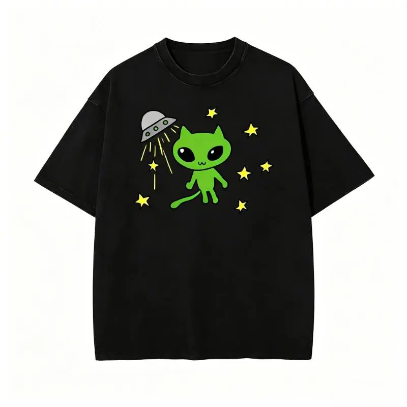 Men's Vintage Washed Short-Sleeve Graphic T-Shirt - Unisex Oversized Streetwear Fit, Soft Cotton, Alien Print Top, Fantasy Alien Men's Short-Sleeve T-Shirts, Alien Themed Men's Short-Sleeve T-Shirts
