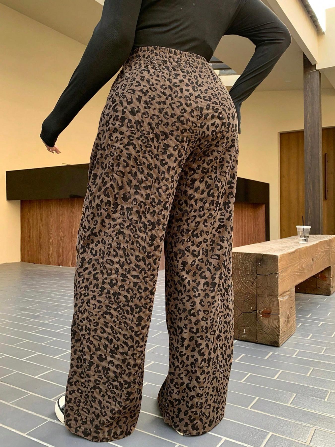 Plus Size Women's Loose-Fit Leopard Print Corduroy Pants with Elastic Waistband, Coffee-Colored Long Pants for All Seasons, Perfect for Back to School and Casual Dates, Casual Fashion Pants