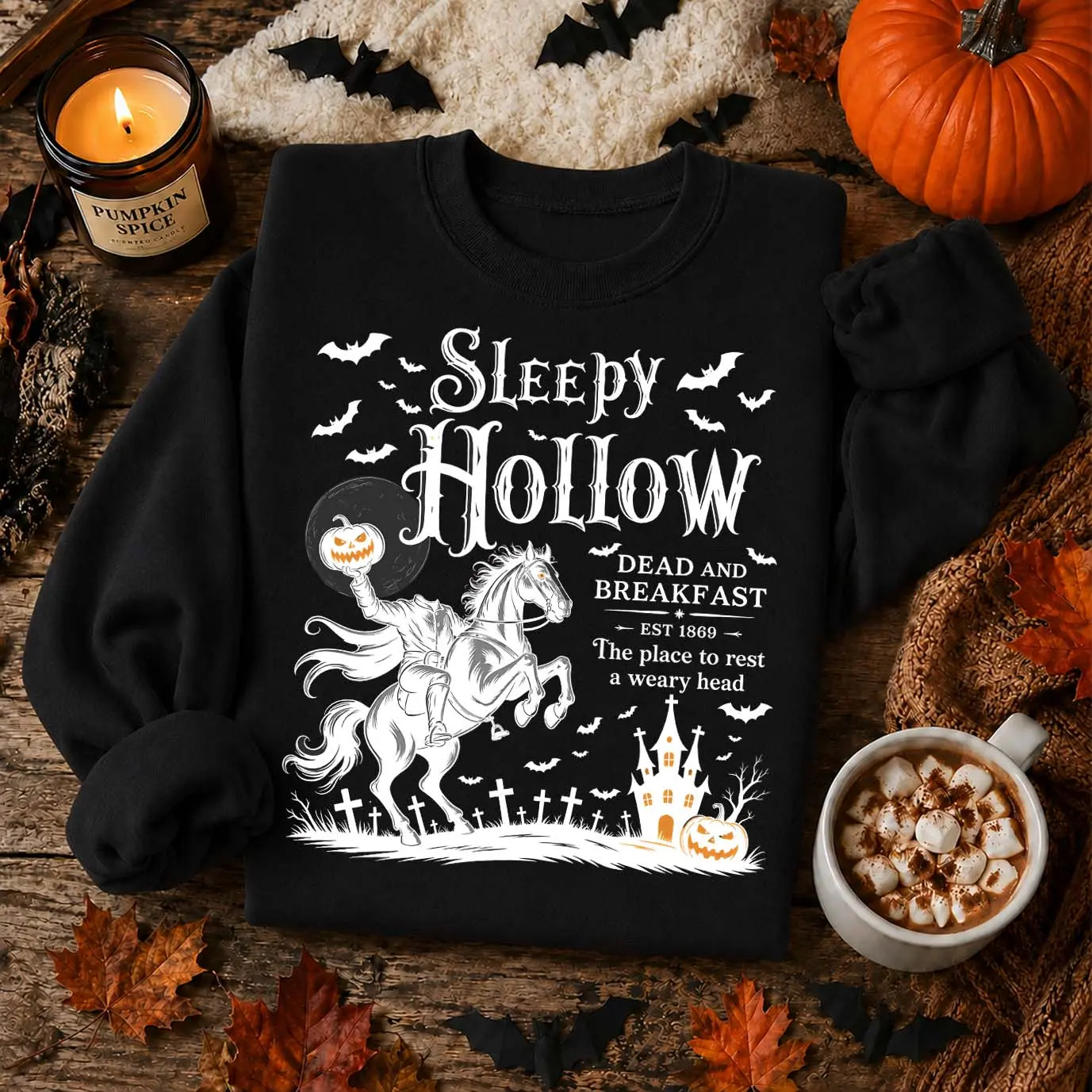 Women’s Halloween Headless Rider Graphic Sweatshirt, Spooky Haunted Village Pumpkin & Bat Crewneck Pullover, Vintage Gothic Long Sleeve Fall Top, Cozy Casual Shirt for Halloween Parties, Haunted Nights, Weekend Wear & Autumn Gifts
