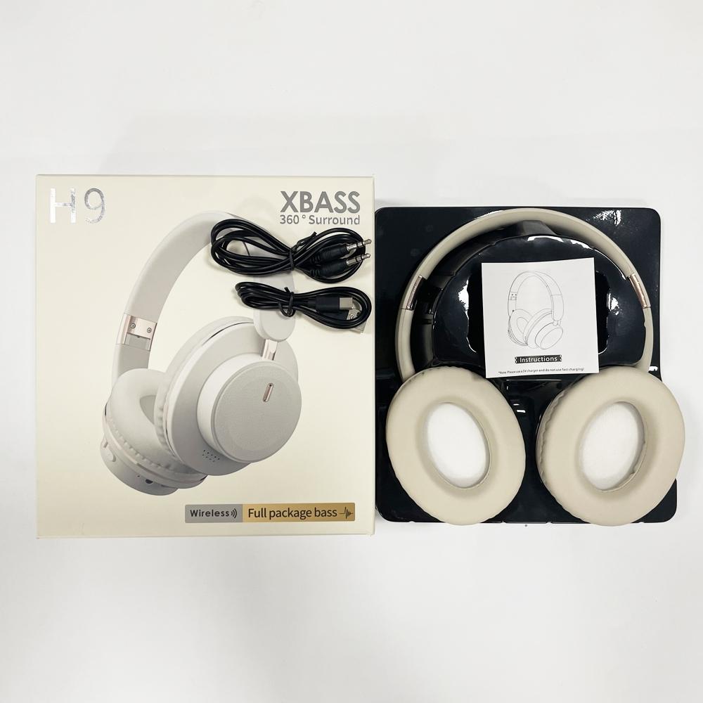 Foldable Wireless Headphones, Immersive Stereo Sound, Bass Boost, Four Color Options, Lightweight Comfort Fit, Long Battery Life