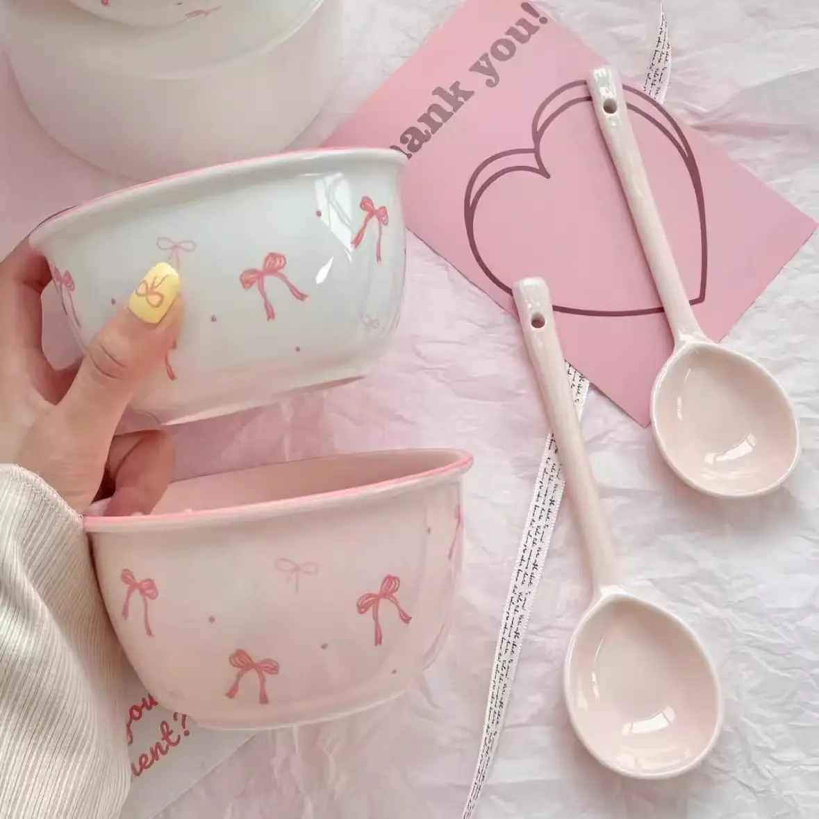 Ceramic Bowl Spoon Set, Cute Bow Design, High Aesthetic Value, Includes 2 Bowls & 2 Spoons, Ideal for Cereal, Soup, Yogurt, Desserts