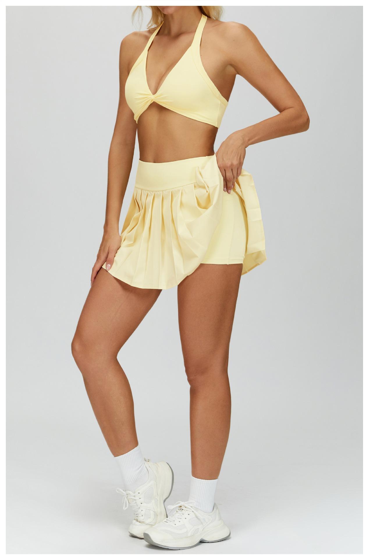 Dopamine yoga outfit for women, summer slim-fit pleated fitness wear, comfortable and lightweight yoga set