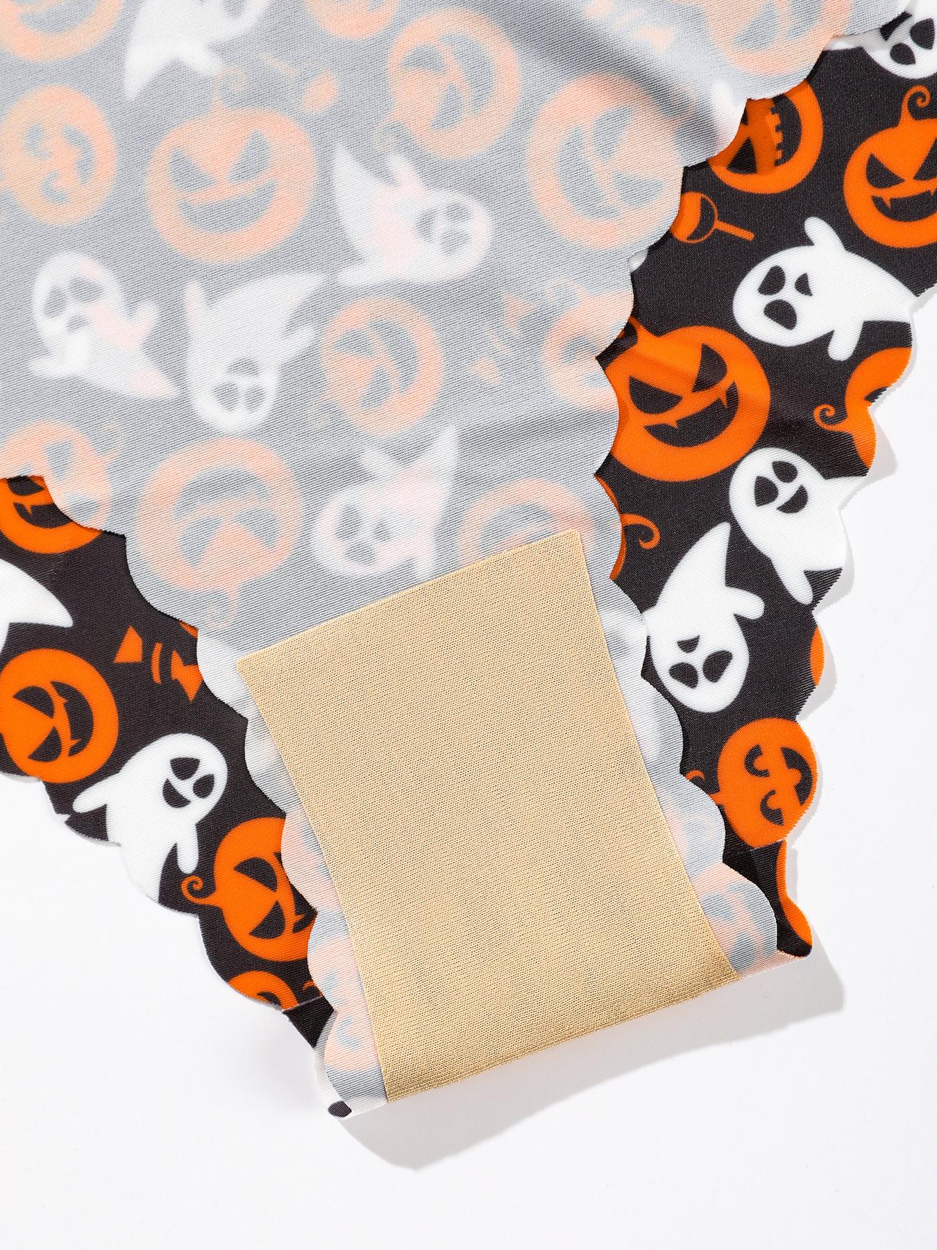 Women's Halloween Theme Wave Edge Panties, Pumpkin Skull Full Print Triangle Briefs, Comfortable Fitted Underwear for All Seasons