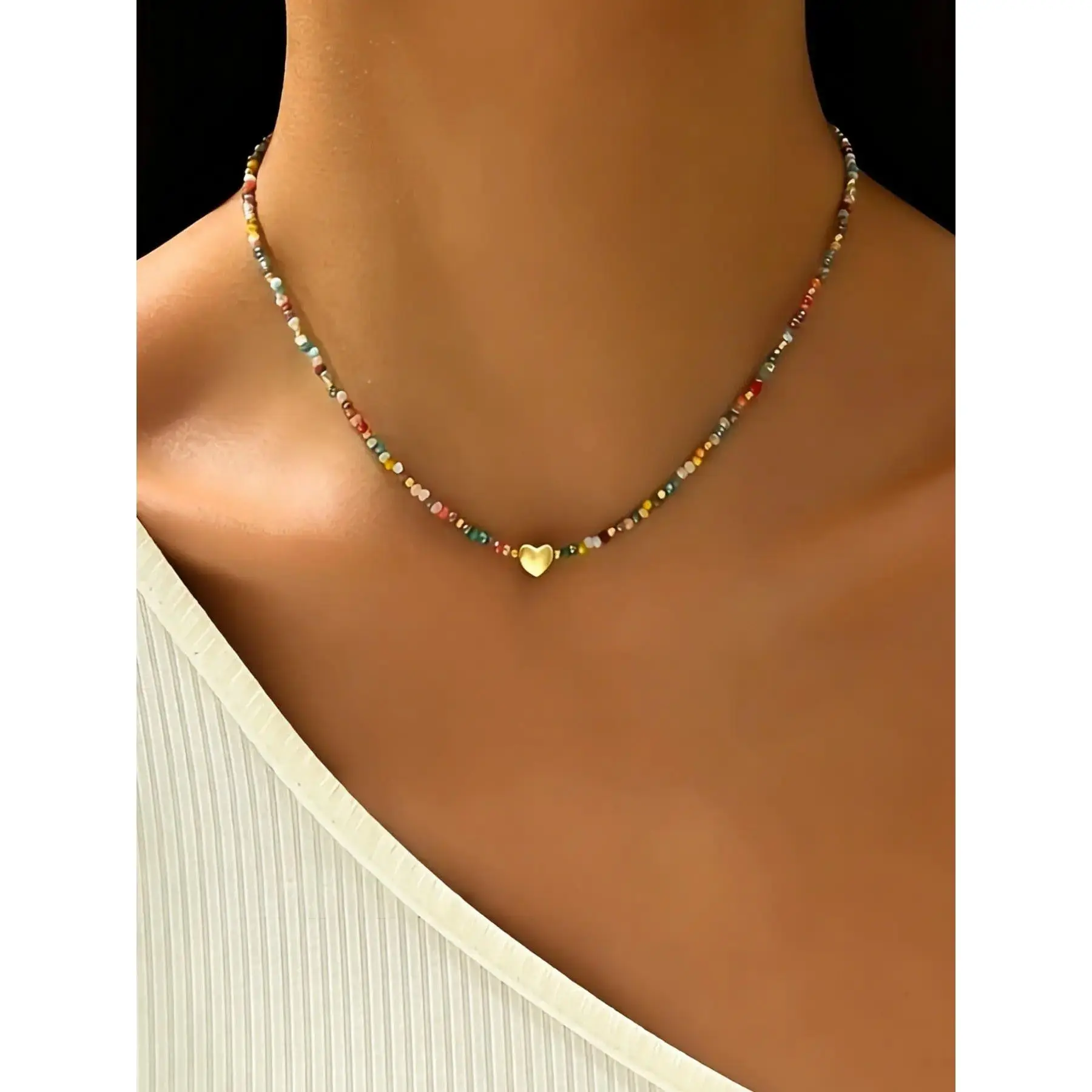 Women's Boho Colorful Beaded Choker Necklace - Dainty Seed Bead Collarbone Chain With Tiny Gold Heart Pendant, Minimalist Summer Jewelry For Beach Party & Daily Wear
